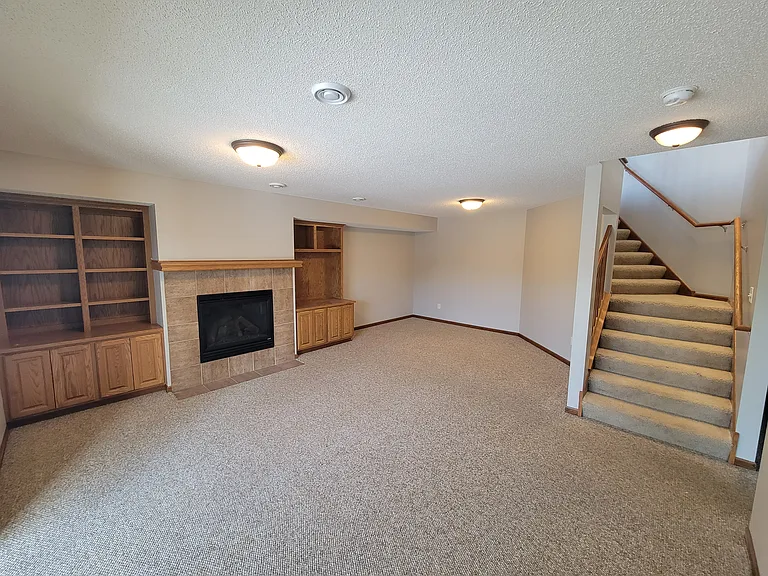 Lower Level Walkout