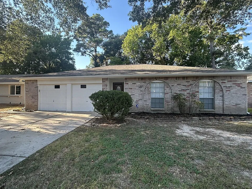 4251 Rosegate Dr