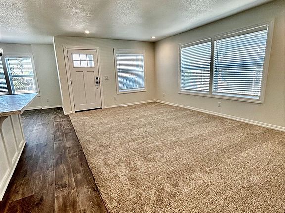 4th image of 999 S Santa Fe Ave Space 60