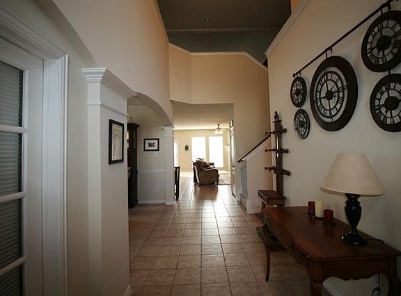 2nd image of 5417 Centeridge Ln
