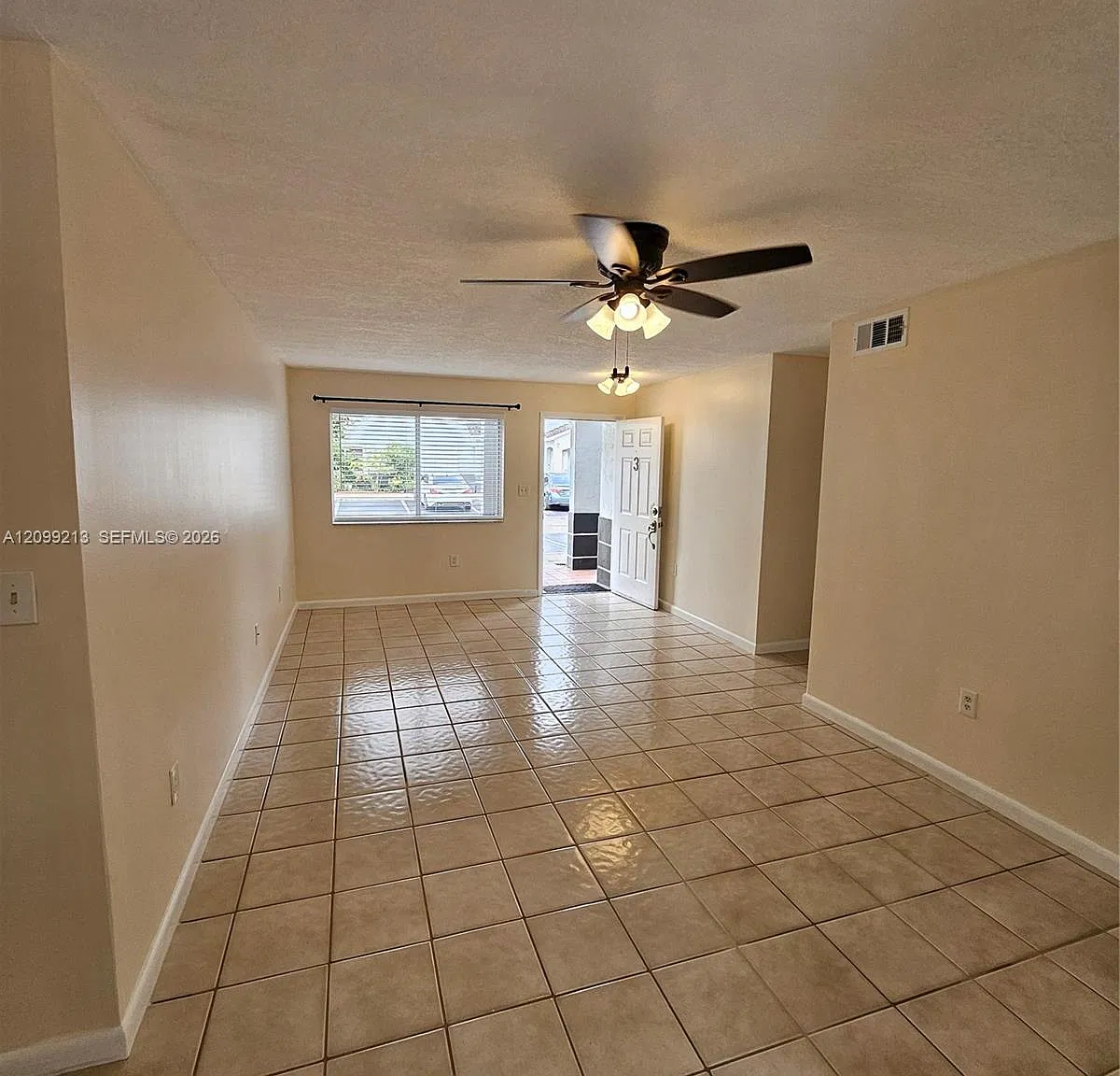 2 bed, 780 sqft, $2,450 — Photo 4