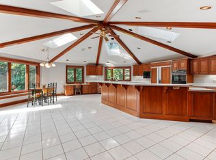 8971 W Edgerton Ave, Greendale, WI 53129