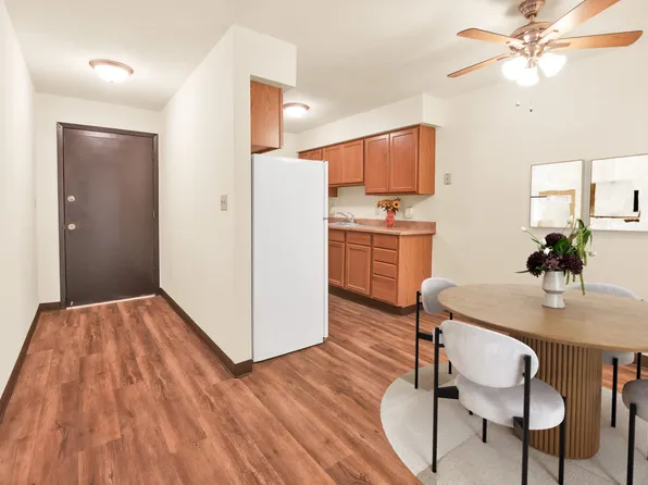 Indian Ridge Apartments