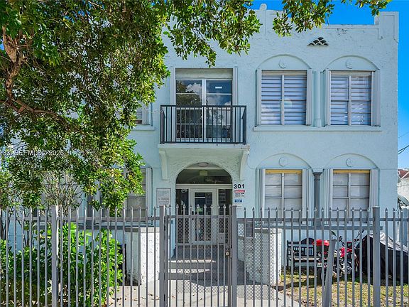 2nd image of 301 SW 10th Ave APT 7