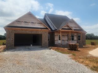 1396 Roark Rd, Franklin, KY 42134