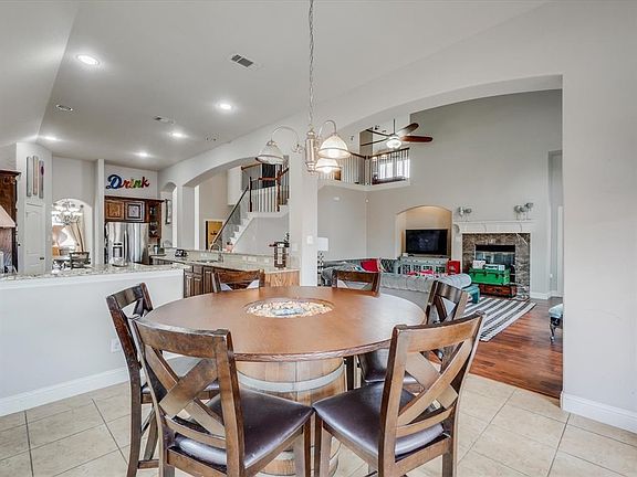 2nd image of 2780 Portside Dr