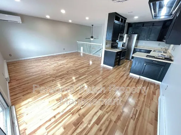 2722 33 1/2 Ave S, Fargo, ND 58104