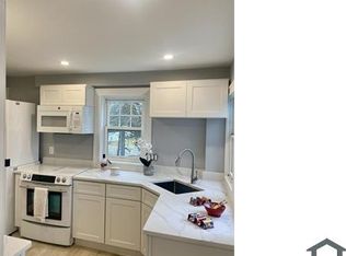 25 Clark St FLOOR 1, Arlington, MA 02476