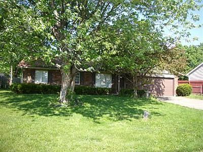 1st image of 907 Marcia Dr