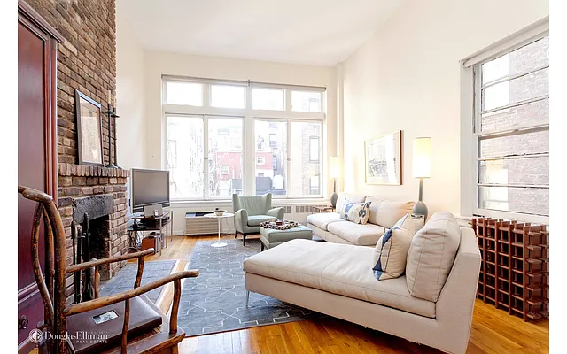 Rented by Douglas Elliman | media 24