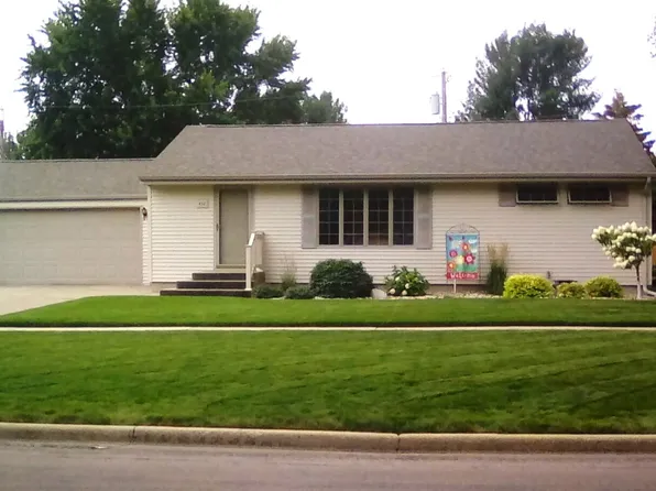 432 13th St SE, Huron, SD 57350