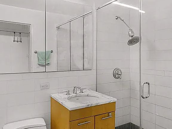 3rd image of 230 Ashland Pl #8E