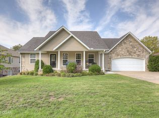 906 Joanne Dr, Webb City, MO 64870