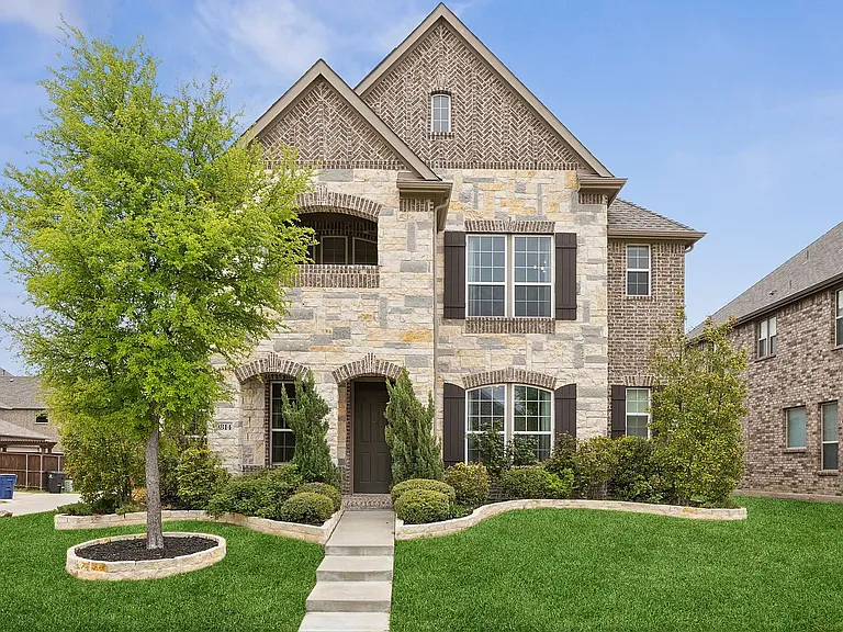 9814 Gristmill Ln — Photo 1