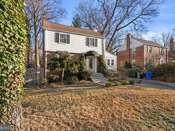 2nd image of 506 Bonifant St