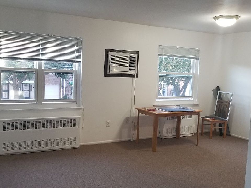 1st image of 3025 71st St #2