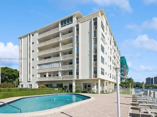 9111 E Bay Harbor Dr APT 3E, Bay Harbor Islands, FL 33154