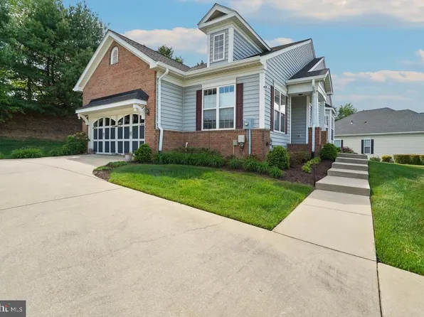 120 Hawthorne Greene Cir, La Plata, MD 20646