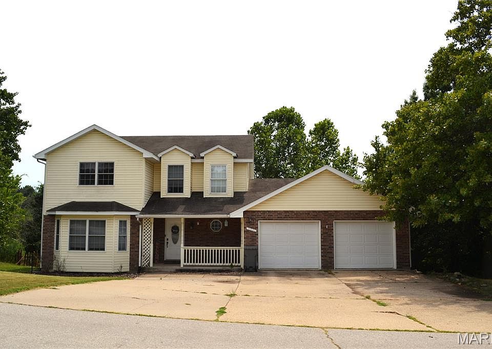 1st image of 140 Saw Mill Rd