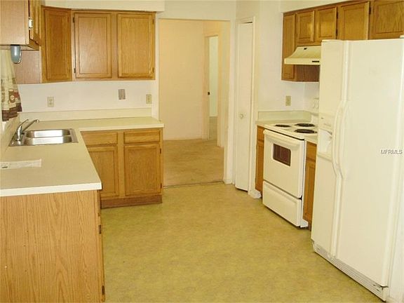 2nd image of 7519 Covedale Dr