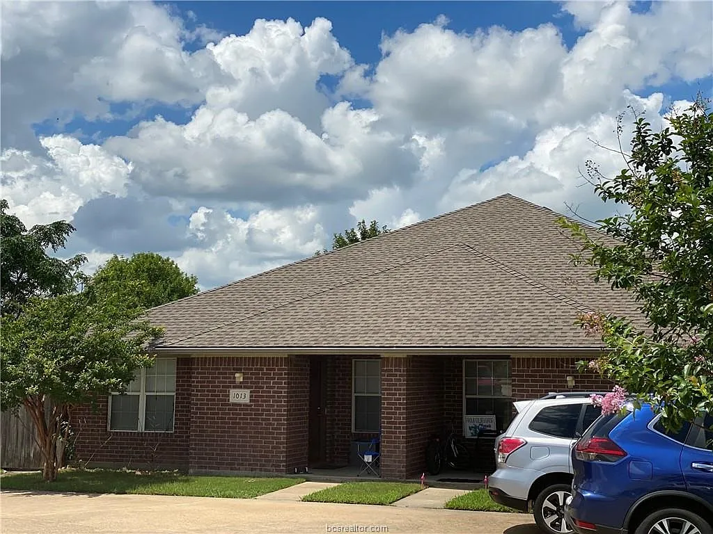 3 bed, 1283 sqft, $1,400 — Photo 2