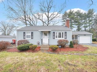 38 Northway Dr, Springfield, MA 01119