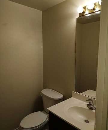 5th image of 1122 Hedgestone Dr