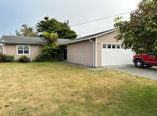1126 Boss Rd, McKinleyville, CA 95519