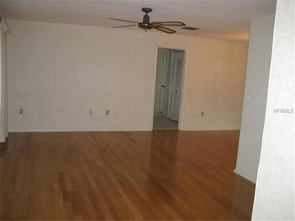 5th image of 1960 Clearview Lake Dr