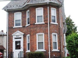 825 Main St, Hellertown, PA 18055