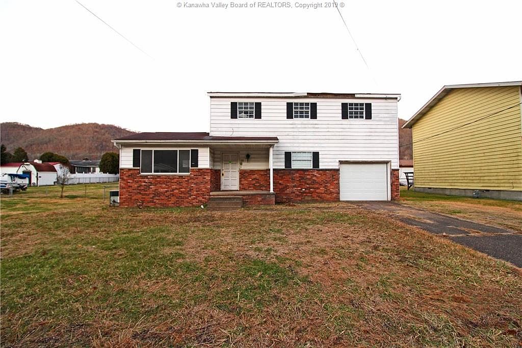 20 Elm Dr, Mount Carbon, WV 25139 Zillow