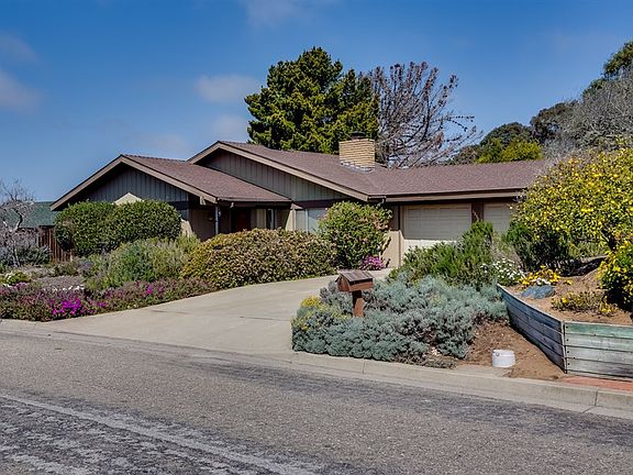 4th image of 1350 Bay Oaks Dr