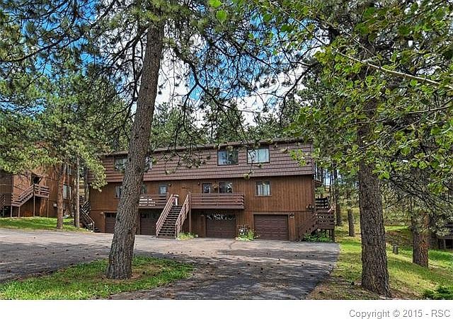 1st image of 580 Manor Ct APT B