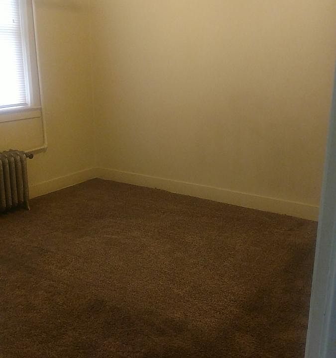 2nd image of 1710 W Pacific Ave APT 6