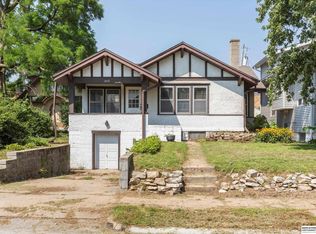 2876 Vane St, Omaha, NE 68112