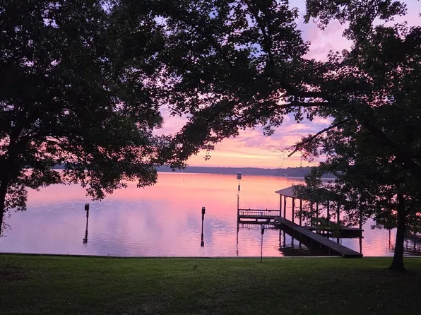 616 Marina Rd #A, Crockett, TX 75835