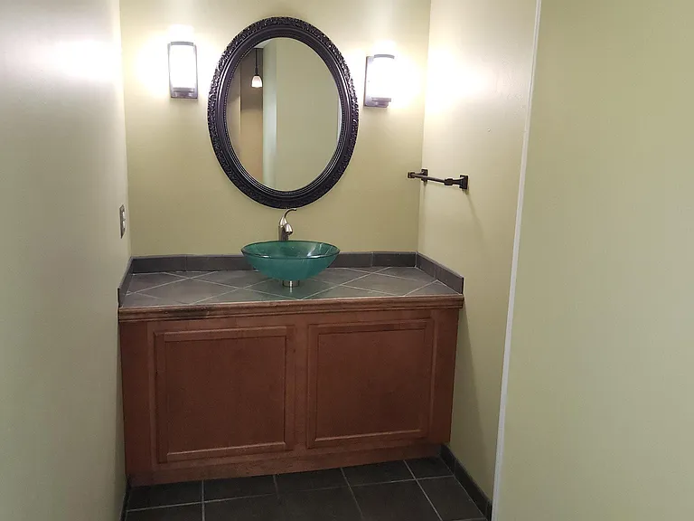 4564 Ohio St — Photo 11