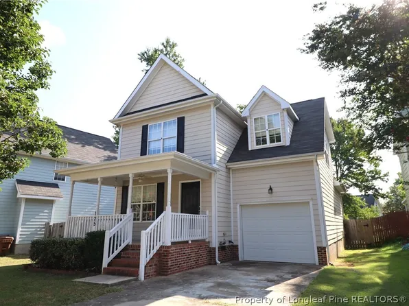 125 Gremar Dr, Holly Springs, NC 27540