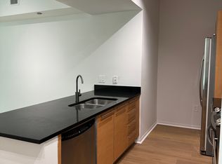 951 Brickell Ave APT 500, Miami, FL 33131