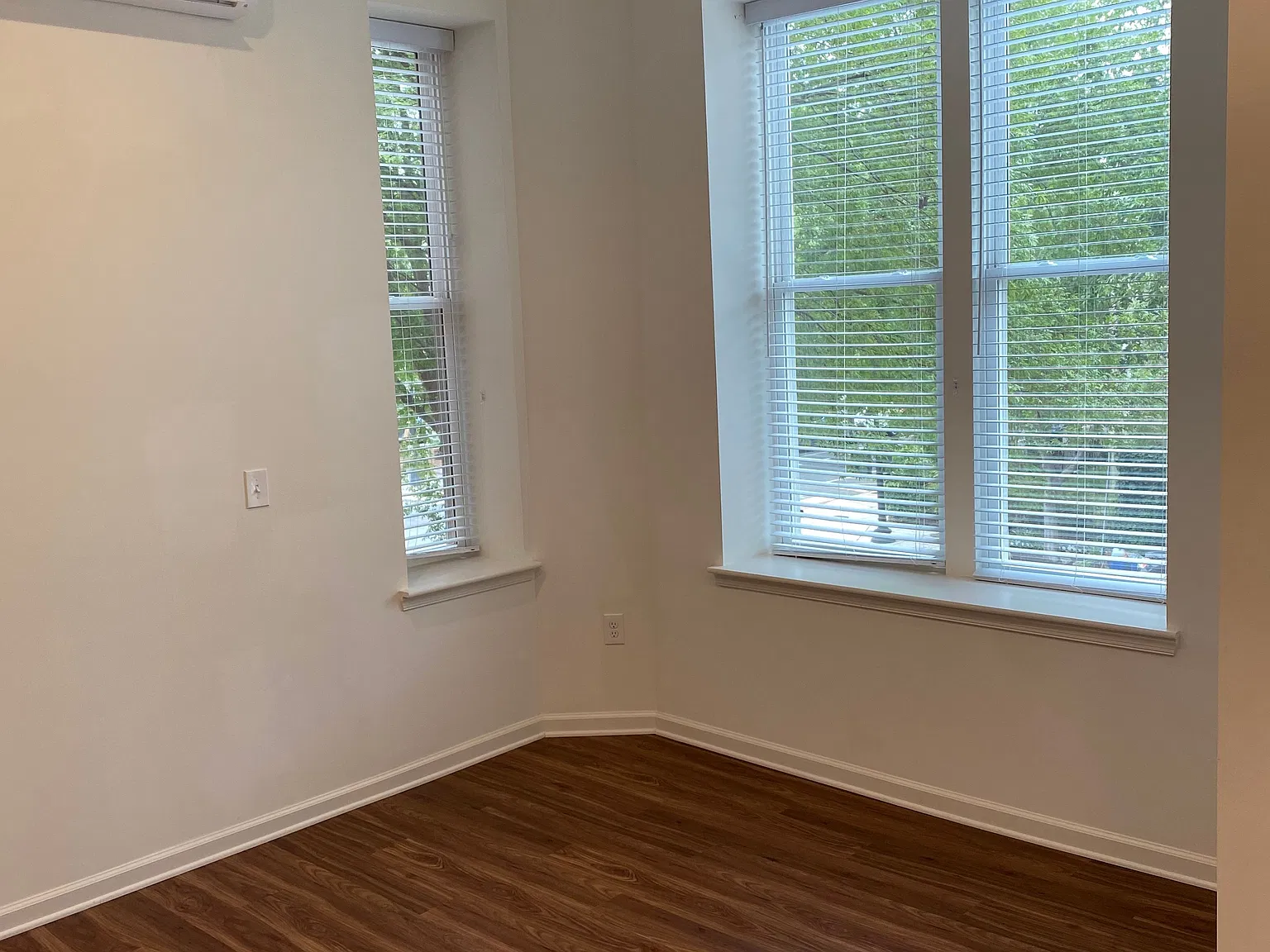 1 bed, 600 sqft, $1,900 — Photo 2