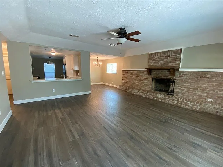 29022 Cherrywood Ln — Photo 3