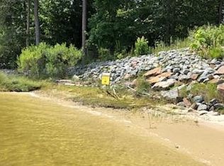 811 Oak Hill Rd, Lancaster, VA 22503