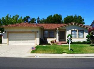 466 Stonewood Dr, Vacaville, CA 95687