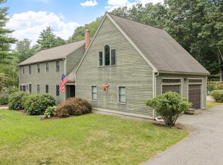 2 Nashoba Trl, Littleton, MA 01460