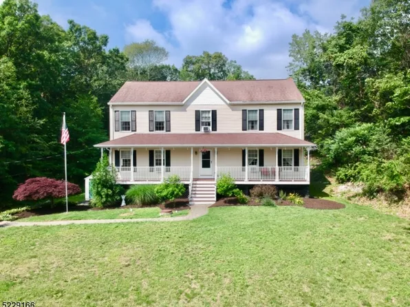 11 Dover Milton Rd, Jefferson Twp., NJ 07438