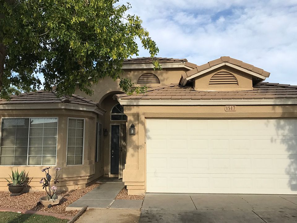 1st image of 1517 S 81st Dr