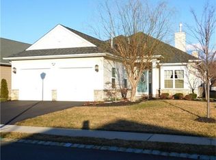 118 Avignon Rd, Monroe Township, NJ 08831