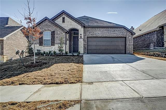 1st image of 3016 Waterglen Dr