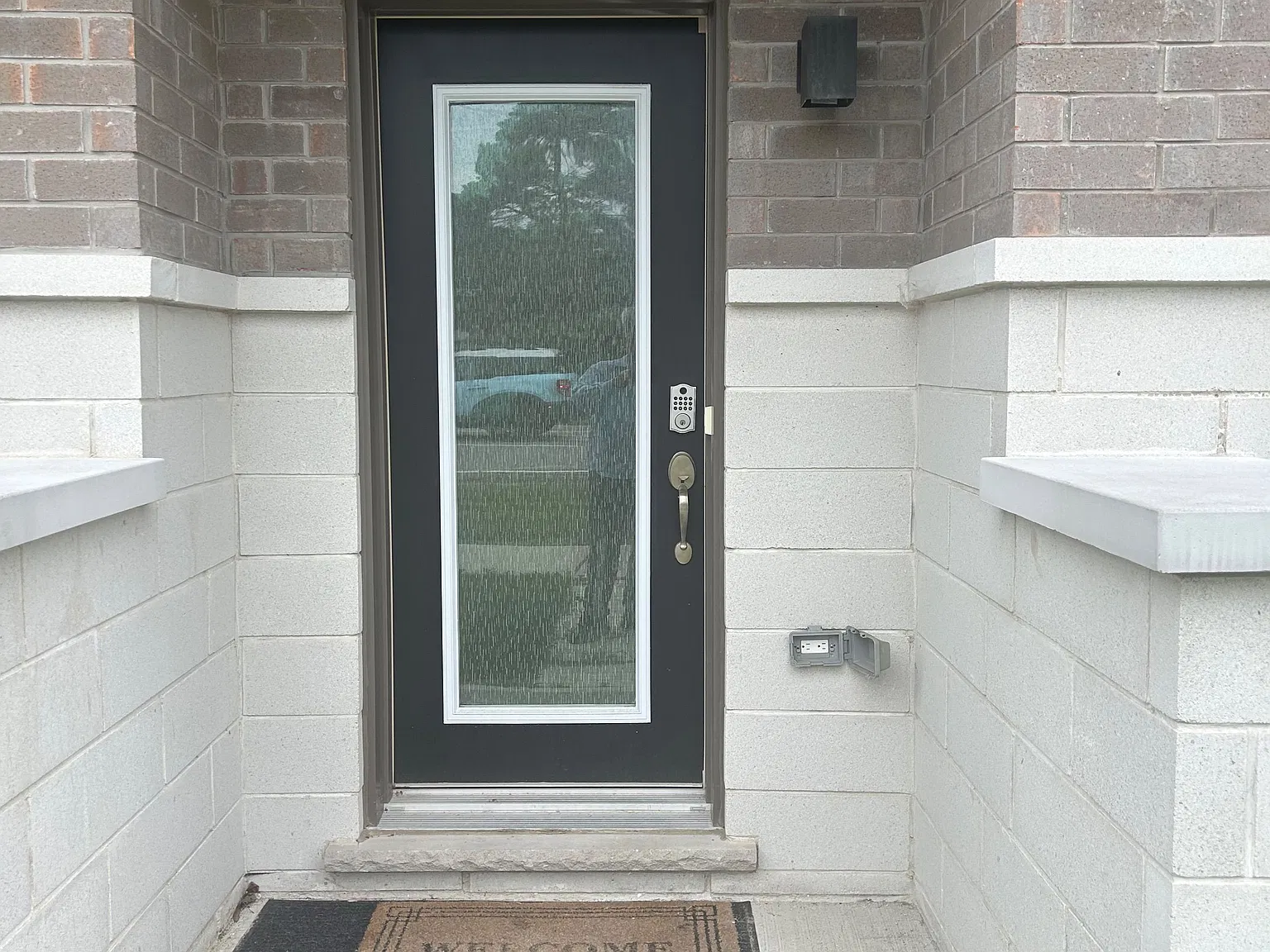 250 Finch Ave — Photo 3