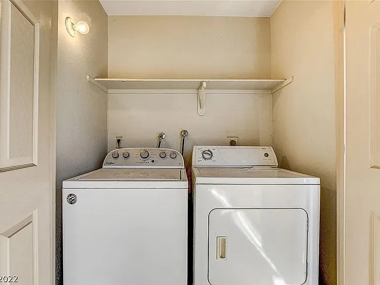 5060 Indian River Dr #378 — Photo 16